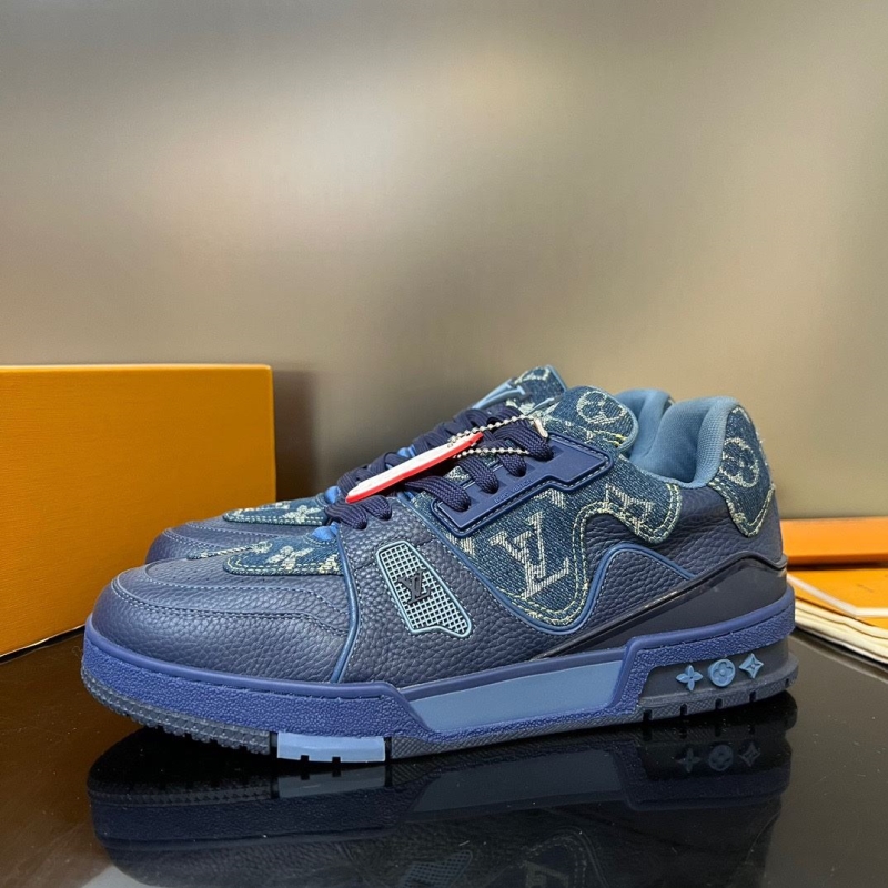 Louis Vuitton Sneakers